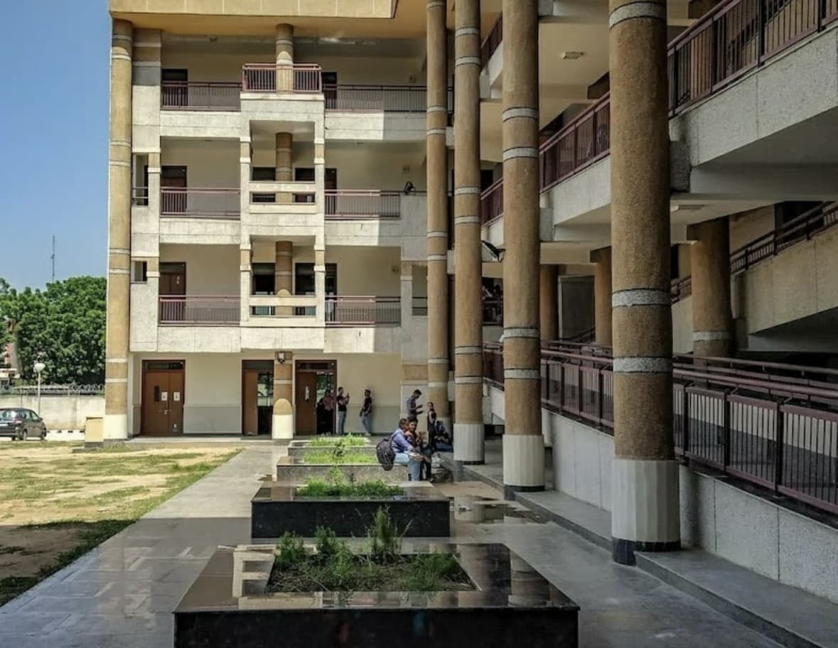 Ramanujan College Campus photo 3